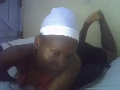 cute-shamza live cam on StripChat
