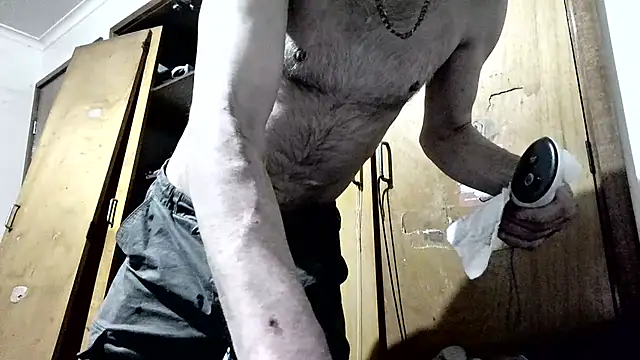 TooFknHorny7676@xh webcam