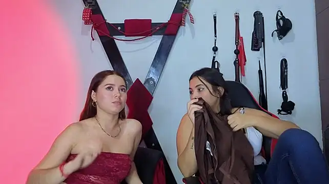 Hana_and_Chantal