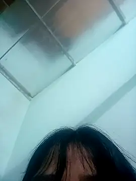Linhanh_xx live cam preview