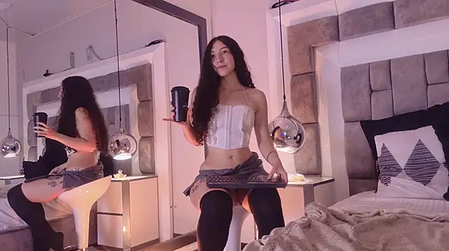 MaddieCrow