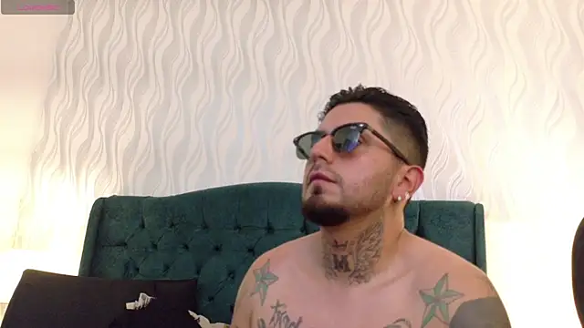 Tyler_Brooks live cam preview
