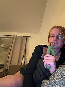 jannis1992 live cam on StripChat