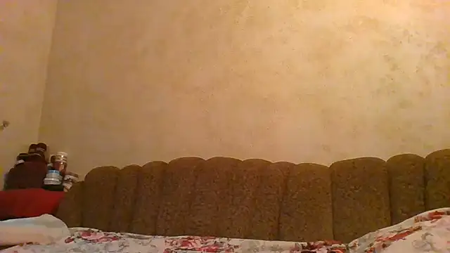 MilaSky5303 live cam on StripChat