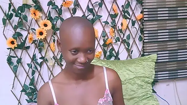 EbonyOlive69