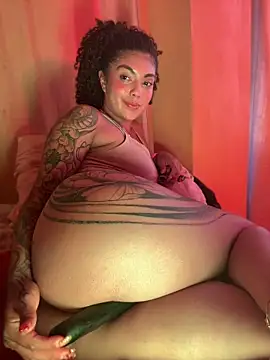 Morenayaa live cam preview