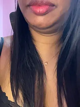Tamil_Maaya