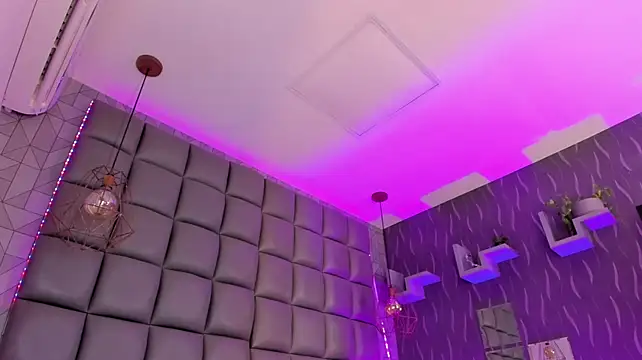 megan_woll