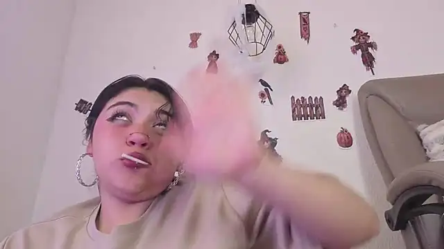 Blueberry_gothic live cam preview