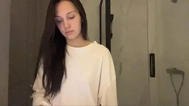 MarinaTuray live cam preview