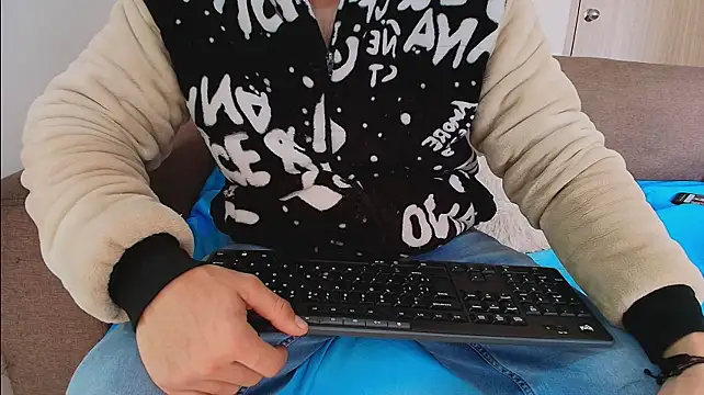 thomas_gun live cam preview