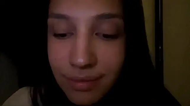 MarinaTuray live cam preview