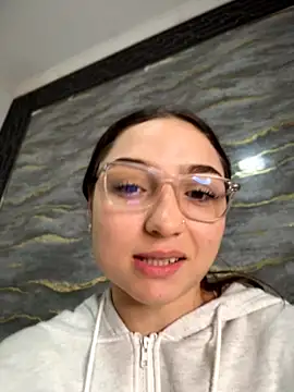 Mia_Luxor live sex cam