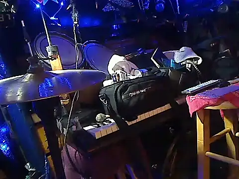 Dreamzluvz2 live cam preview