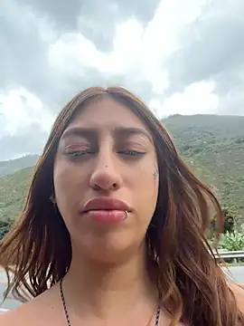 Webcam porno en directo de Sara_fun