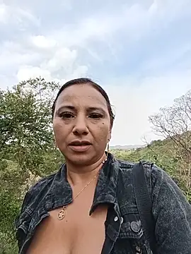 esmeralda_li live cam preview