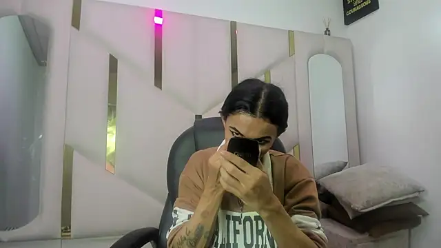 Aisha_hotts777