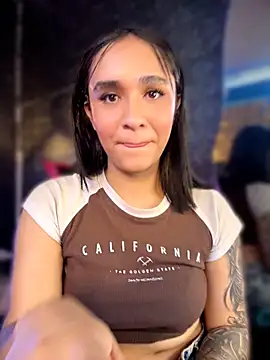 Isabella-Teen