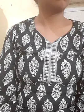 Your_Alinaa