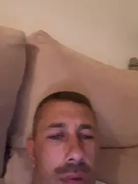 Bigcarlosc webcam