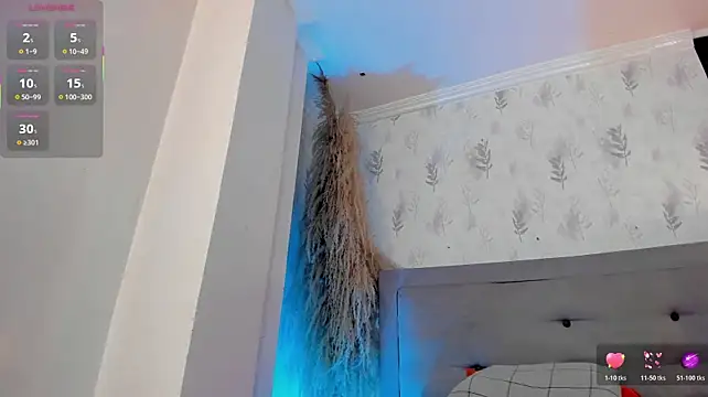 miahills__ live sex cam