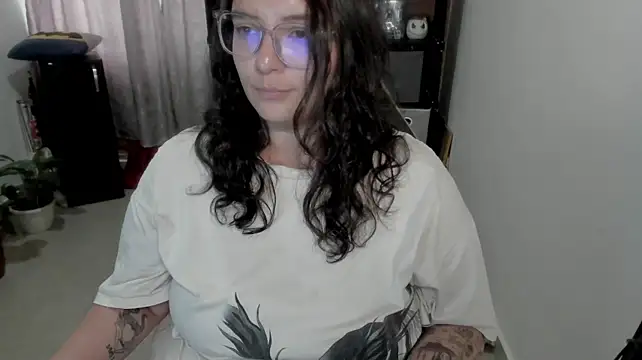 aika-dreams live cam on StripChat