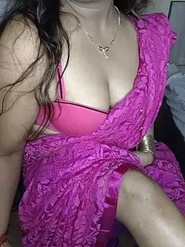laila_arush (Ask my age) - Fingaring in public