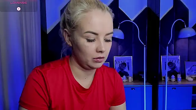 StephanieSweety live cam preview