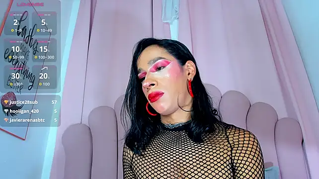 NicoleMadrird live cam preview