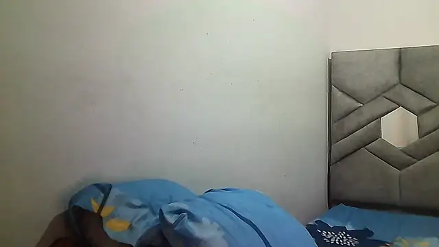 kharoll live cam preview