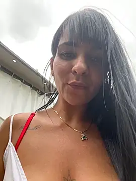 LuxeBrunetteXXX
