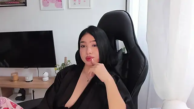Abbye_blue01