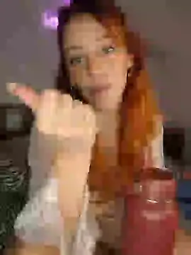 LollyJ_ webcam
