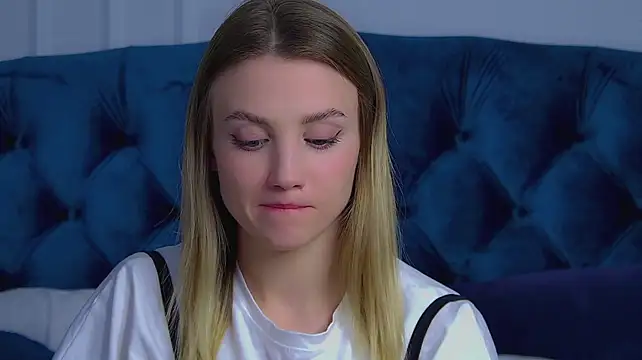 StacyEvances live cam preview