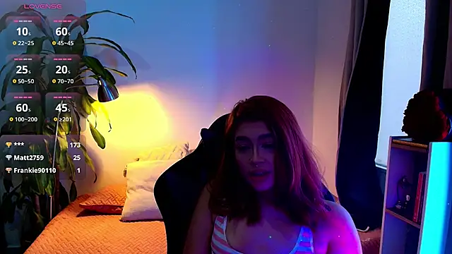 Mia_Volkova_