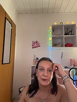 SpicyJenny live cam preview