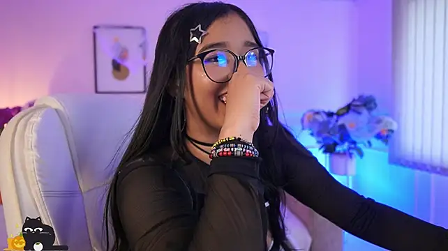 VioletJoness_