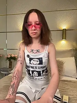 Mi_Mi_Mia live cam preview
