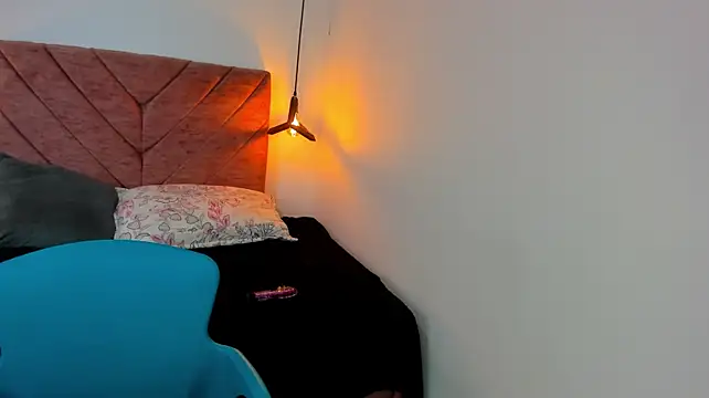 Maya_Fox__