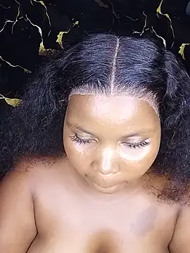 Queen_liar
