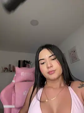 Jenn_Layton