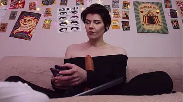 Luna_Blake live cam preview
