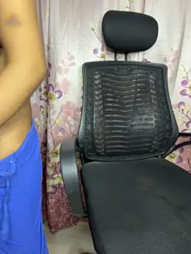 Naughty_Queen49 webcam