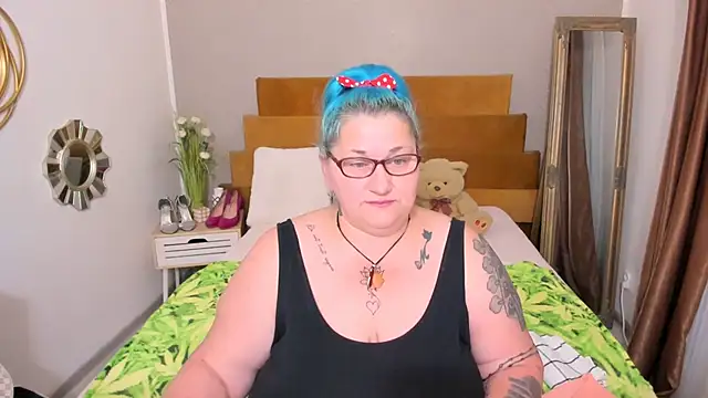 Sugarmommy_69X webcam