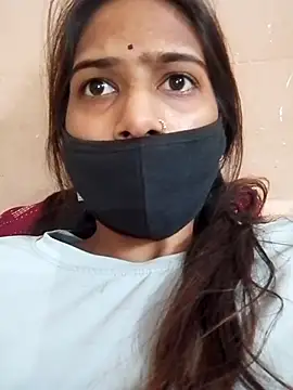 hotgirl-20 live cam preview
