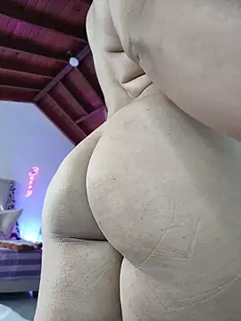 dannaberry (F milf) - all that body naked for me 🥵