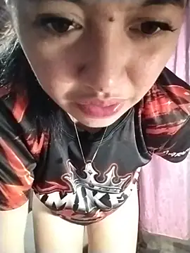 Alisha_27 live cam on StripChat