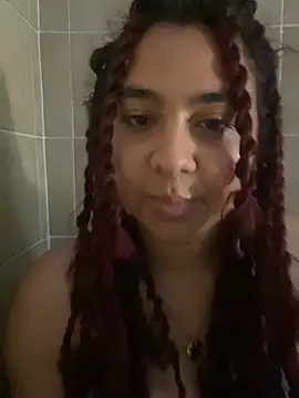 Emilia_Pink live cam preview