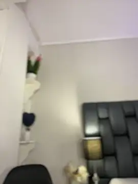 MiilaBlake live cam preview