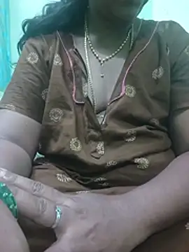 saro_tamilgirl live cam preview